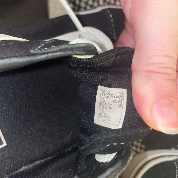 Vans Women’s Black and White Sneakers - Picture 4 of 4